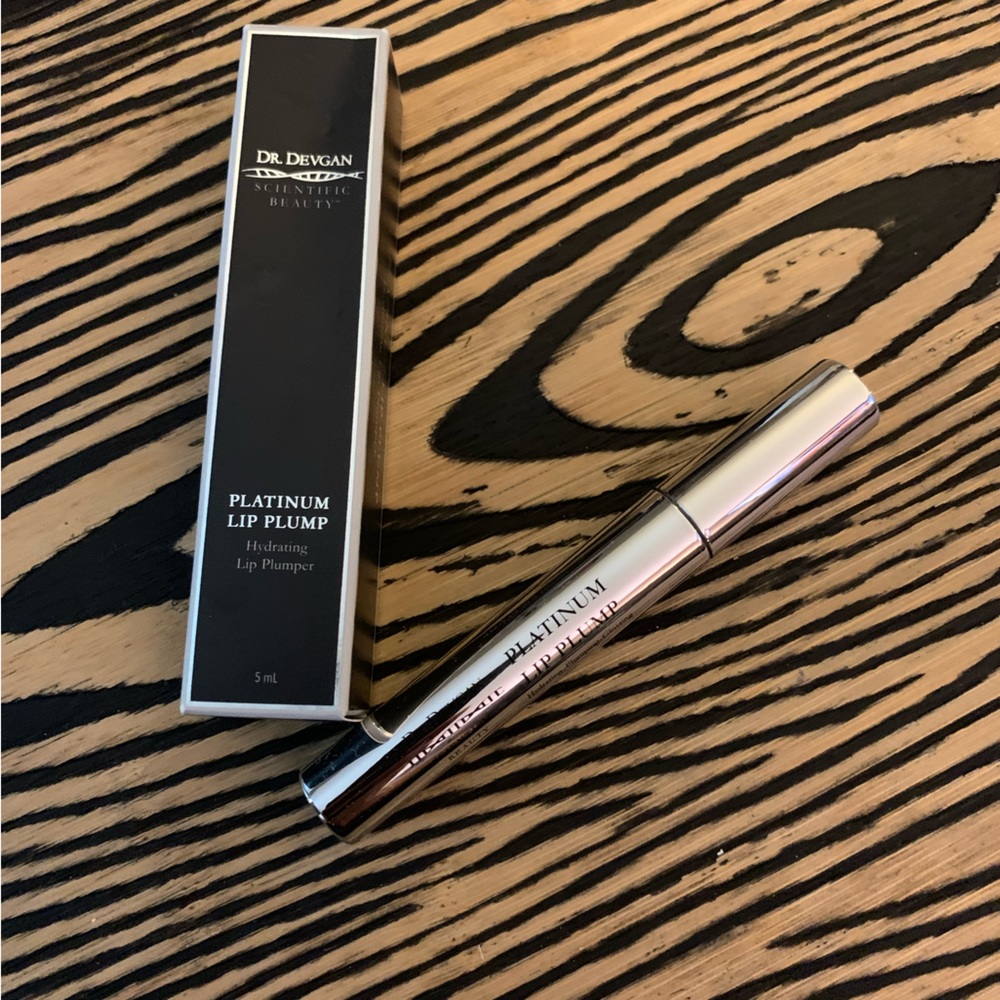 Dr Devgan Platinum Lip Plump
